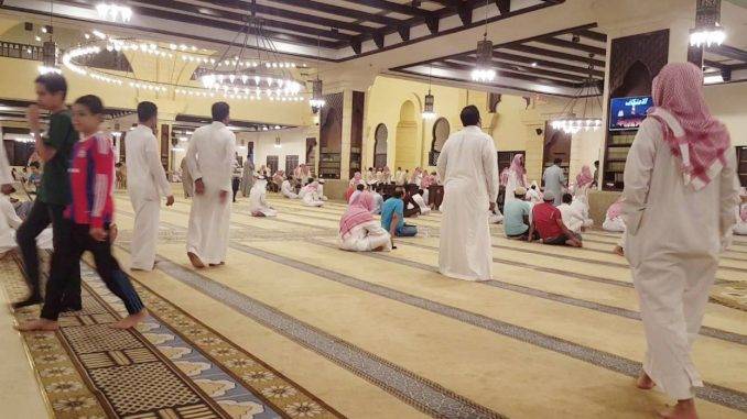 دعوة غير مسبوقة لتقليل عدد المساجد في السعودية . بالفيديو