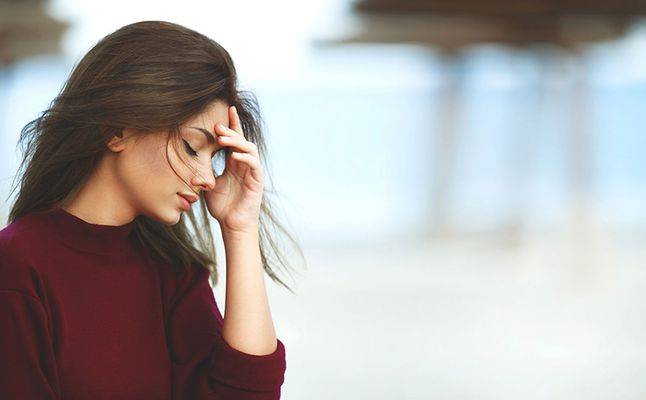 لماذا ينصح الخبراء أن تشدي قبضة يدك لـ10 ثوان يوميًا؟