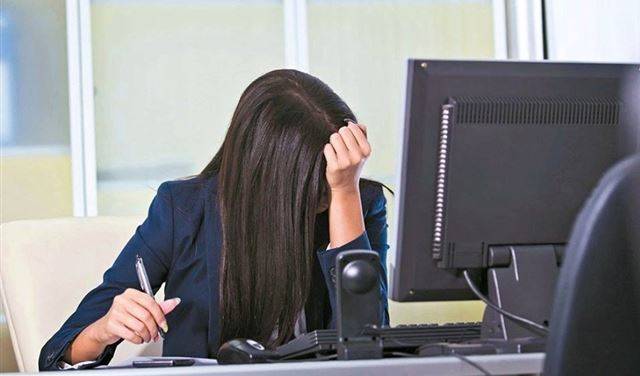 حاميها يَسرح داخل المراكز الامنية.. احذروا الوقوع في فخ الدلّوعة!