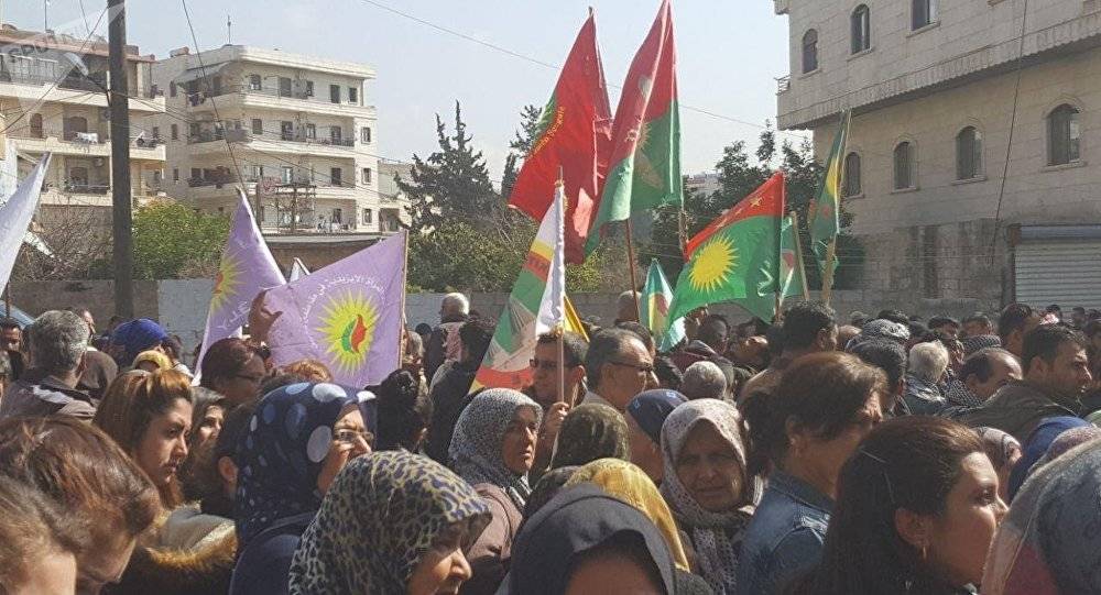 أهالي عفرين وعين العرب والجزيرة السورية يطالبون بوقف القصف التركي