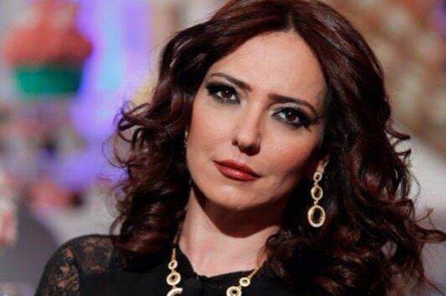 قذيفة على منزل أمل عرفة.. من أُصيب من أفراد عائلتها؟