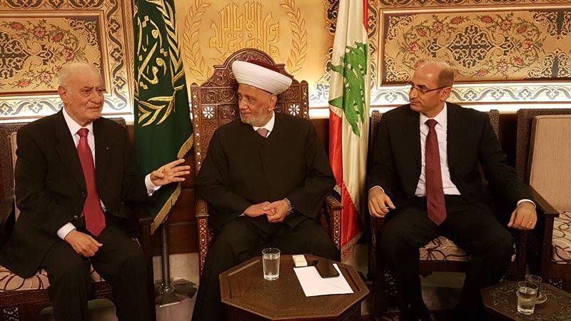 دريان استقبل مسيكة ووفد "الجبهة الديموقراطية لتحرير فلسطين"
