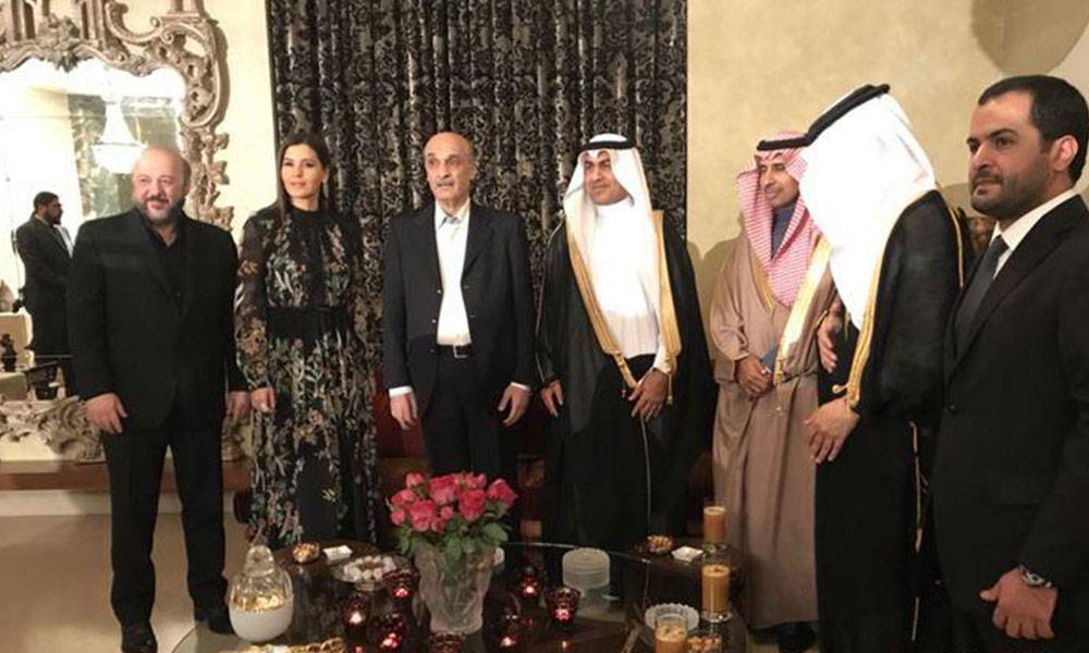 لماذا كان الاجتماع الكبير للعلولا عند جعجع؟