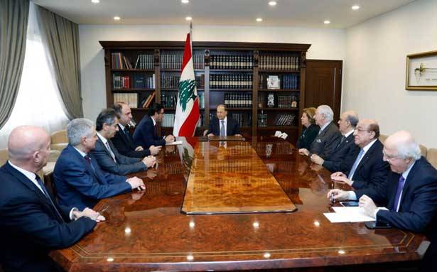 «تجمّع سيّدات ورجال الأعمال اللبنانيين» في العالم
عون : عمليّة مُكافحة الفساد التي بدأت ستستمّر بزخم أكبر
بعد الإنتخابات النيابيّة ونُركّز على إعداد خطة إقتصاديّة