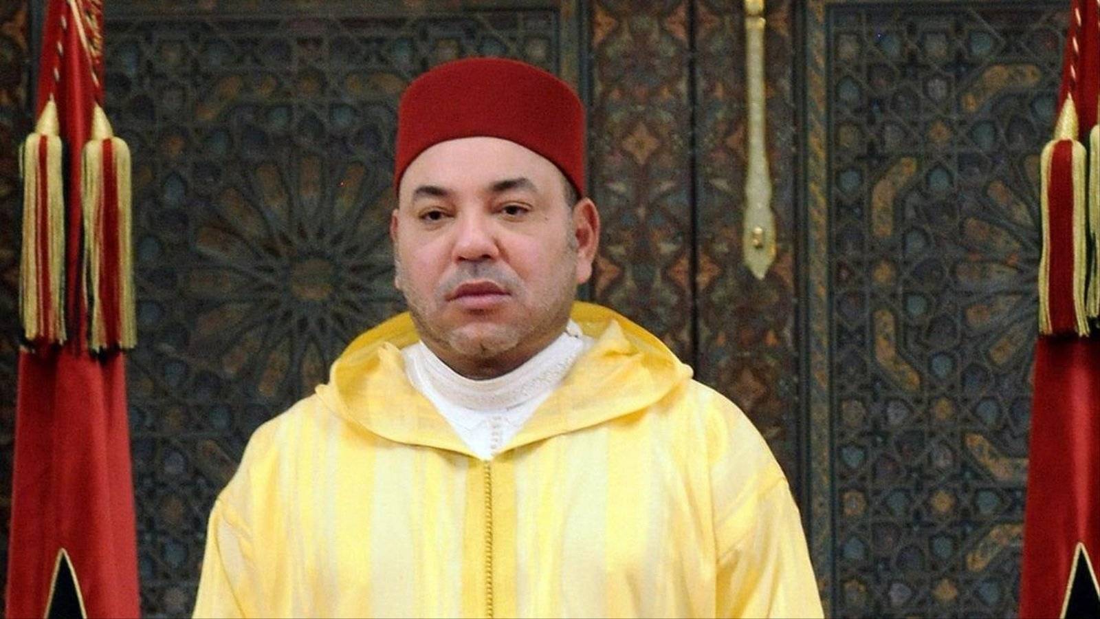 صور العاهل المغربي من المستشفى تشعل مواقع التواصل ودعوات بالشفاء (فيديو)