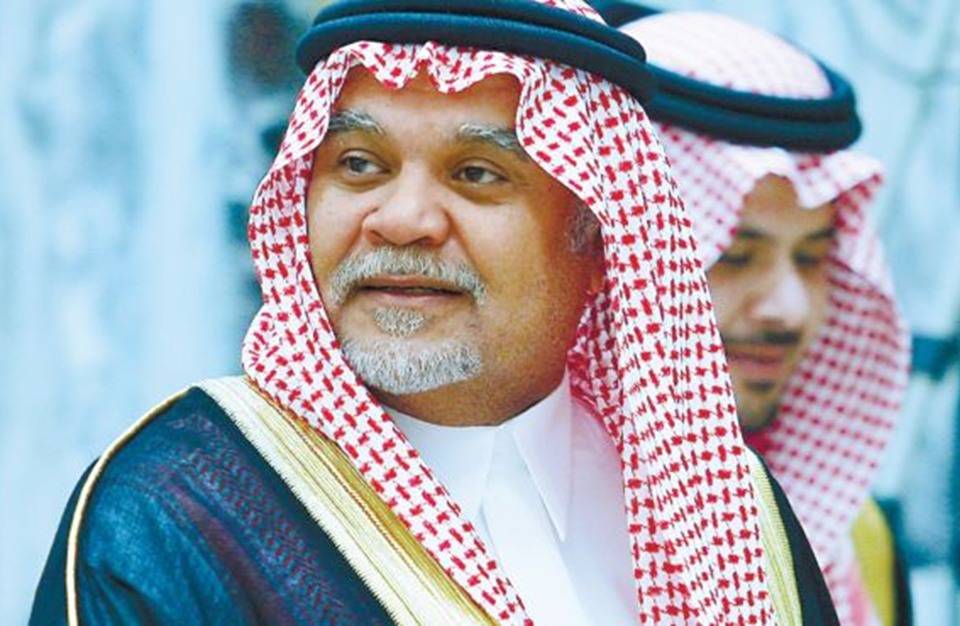 بالفيديو - بندر بن سلطان يظهر بعد غياب.. أين؟