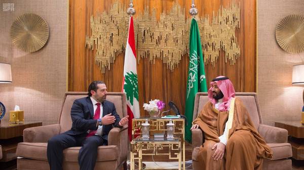 بالصورة: تفاعل كبير مع "سيلفي" الحريري ومحمد بن سلمان