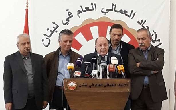 الأسمر أعلن الإضراب المفتوح احتجاجاً
على إلغاء براءة الذمّة وخليل ينفي طرحها