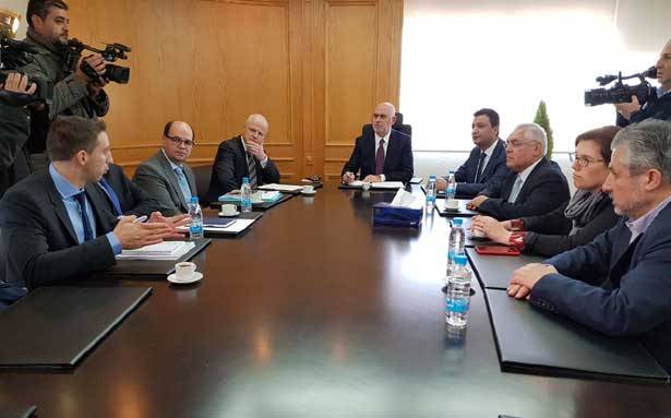 فنيانوس أعلن عن هبة من «البنك الأوروبي للتثمير» لمشروع النقل المشترك في طرابلس