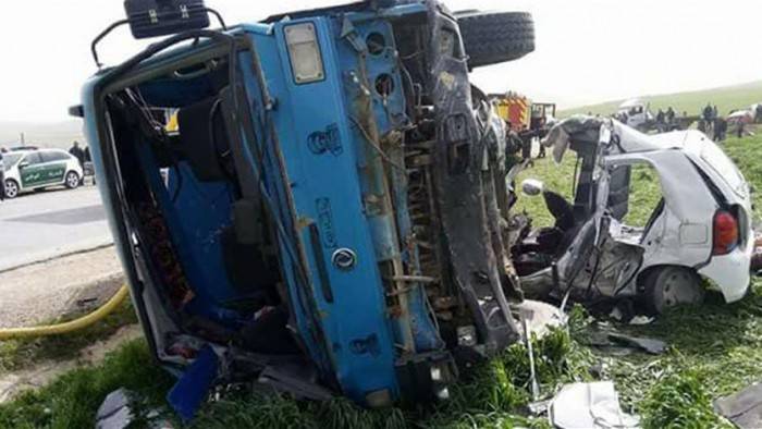 بالصور: مجزرة مرعبة... حادث سير يقتل 6 أشخاص من عائلة واحدة