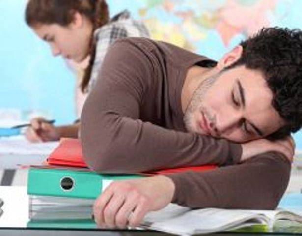 ماذا تعرفون عن النوم القهري؟
