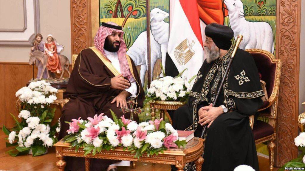 كيف علّق الأقباط على زيارة بن سلمان للكاتدرائية المرقسية؟