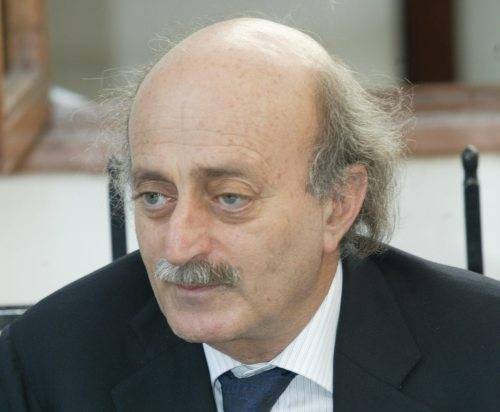كيف وصف جنبلاط ما يمر به لبنان؟