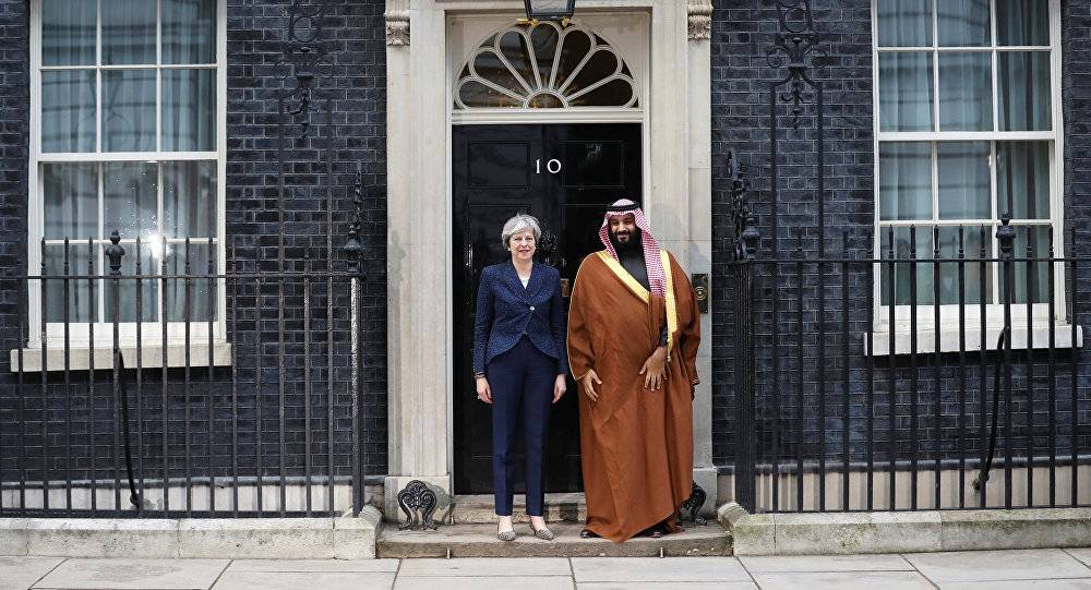 ماي تتفق مع ولي العهد السعودي على إنهاء الصراع في اليمن سياسيا
