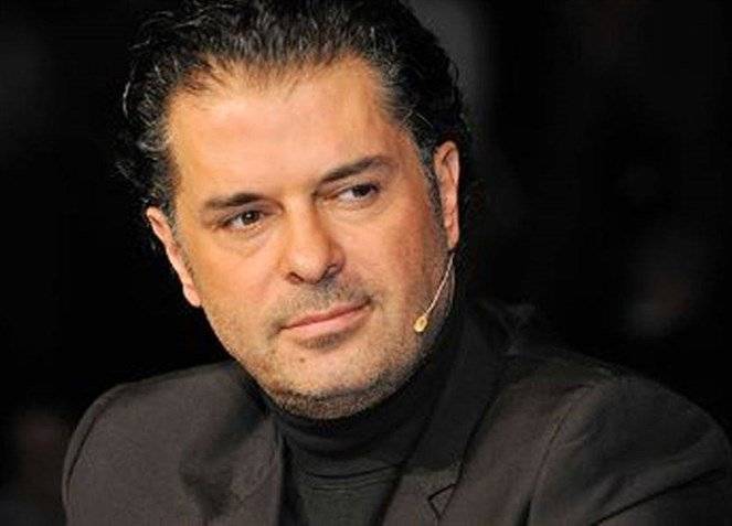 بالصور الموت يفجع الفنان راغب علامة