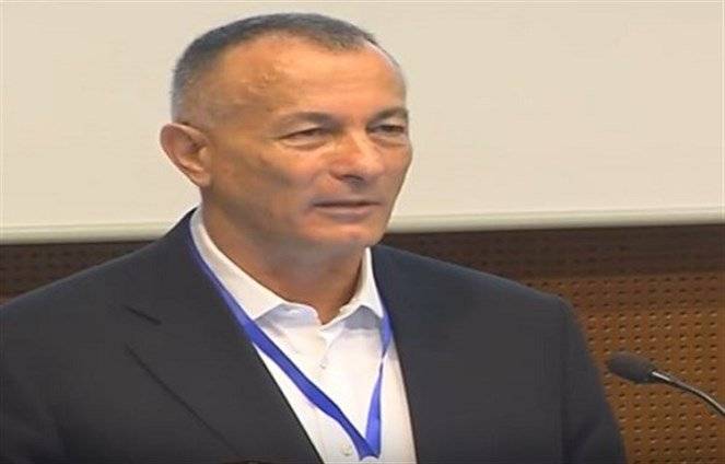 روكز من الجامعة الاميركية: انتخابات عام 2018 ستَفرُزُ السياسي من القائد السياسي