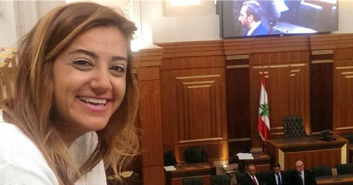 تفاصيل جديدة عن خلاف راشيل كرم مع القاضية بالمطار.. هذا ما فضحته!