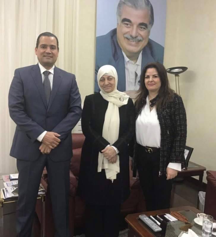 الحريري التقت الصايغ وعائلات صيداوية وترأست اجتماعا تنسيقيا بمجدليون