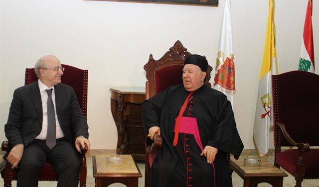 خوري: إذا ما دعت الحاجة يمكن أن يكون هناك لقاء بين الحريري وجعجع