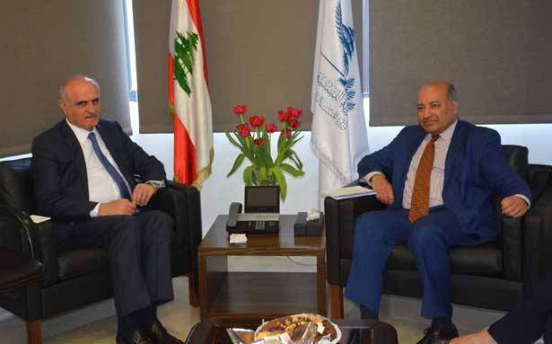وزير الماليّة التقى رئيس البنك الأوروبي
خليل : وقعنا على اتفاقيّة لافتتاح مقرّ
للبنك في لبنان واستثماراته فيه دون سقف
