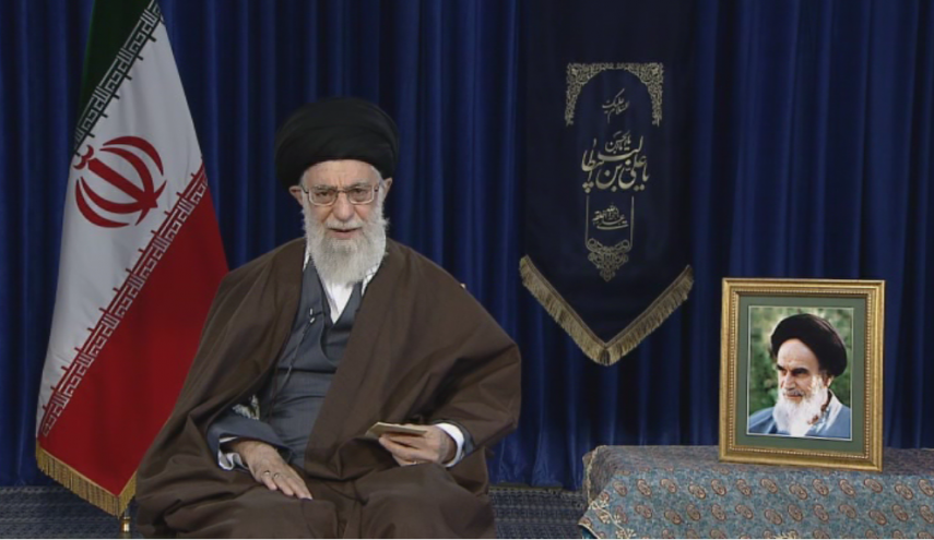 قائد الثورة : شعار العام الايراني الجديد "دعم المنتج الوطني"