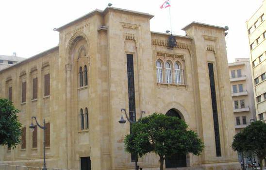 إرجاء جلسة فرعية الادارة