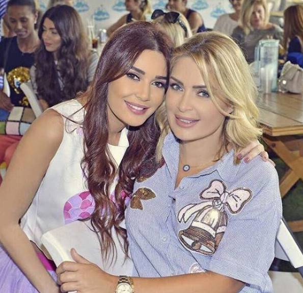 بالصورة - شقيقة سيرين عبد النور تشعل مواقع التواصل.. ماذا فعلت؟؟