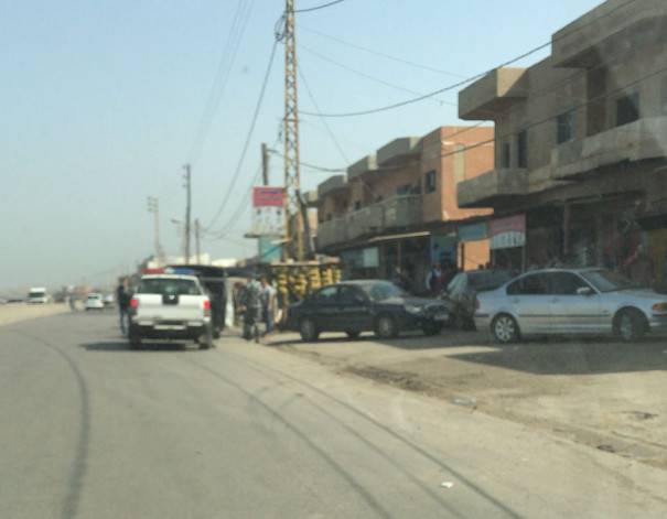 جريح في اشكال فردي بين عائلتين في العبدة