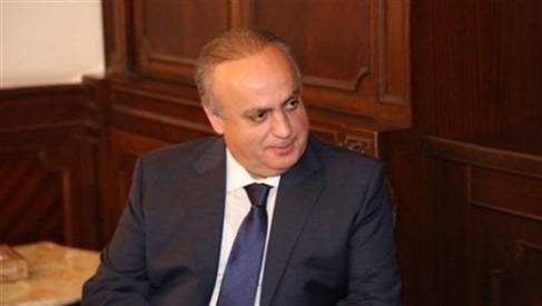 "القومي" مع وهاب بطلب من حزب الله