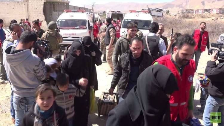 خروج 128 ألف شخص من الغوطة الشرقية منذ بداية الهدنة الإنسانية