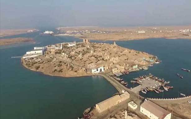 لماذا السيسي قد يضرب جزيرة سواكن السودانية حيث الجيش التركي؟
مصر تطلب من السودان اخراج الجيش التركي من الجزيرة