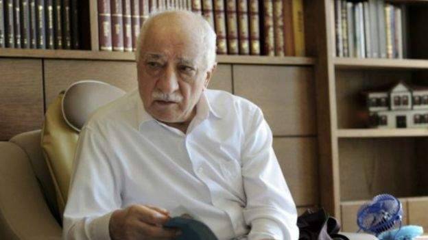 اعتقال 70 ضابطا بالجيش التركي للاشتباه في صلتهم بغولن