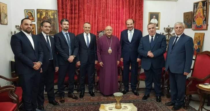 لائحة " زحلة قضيتنا " هنأت المطران درويش بالفصح المجيد