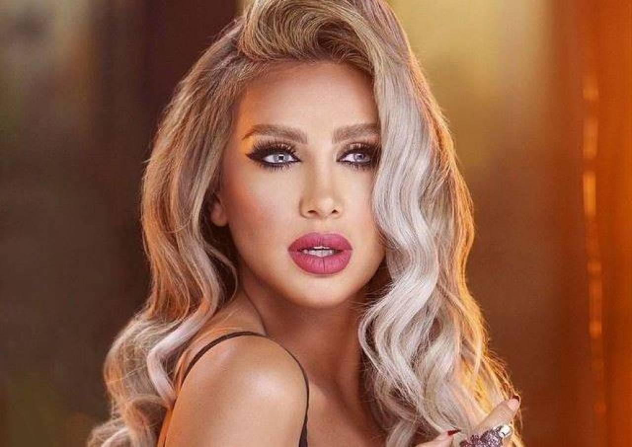 بالصورة.. مايا دياب قطعت المسافات وباركت لريما فقيه مولودها الجديد
