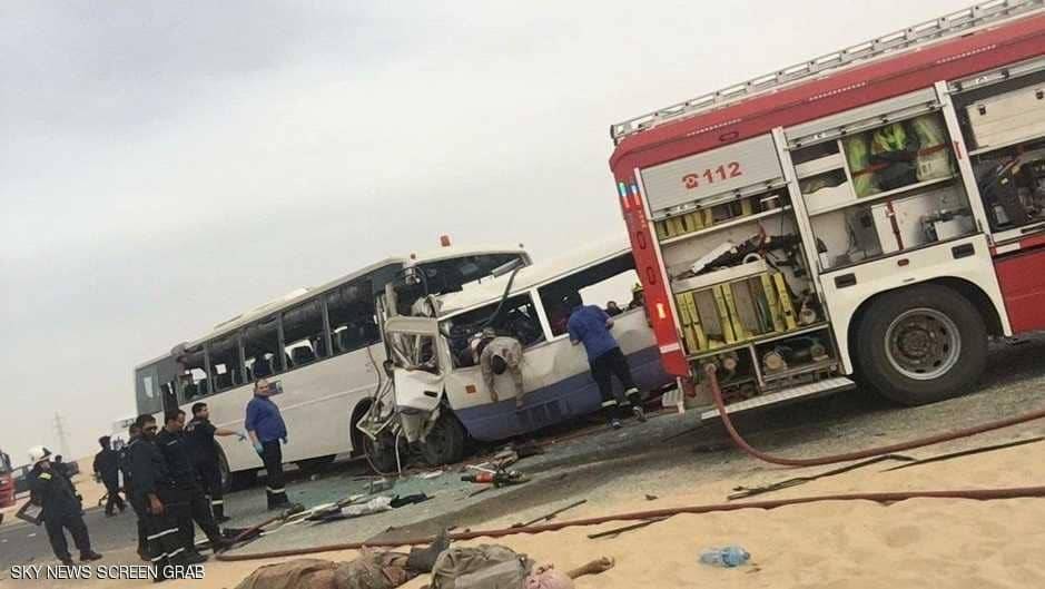 تصادم بين حافلتين يودي بحياة 14 شخصاً في الكويت