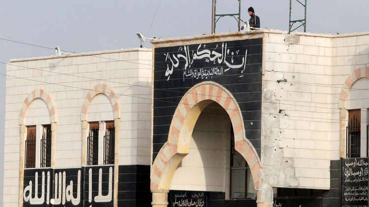 أول "بيعة علنية" للدواعش منذ خسارتهم الموصل والرقة