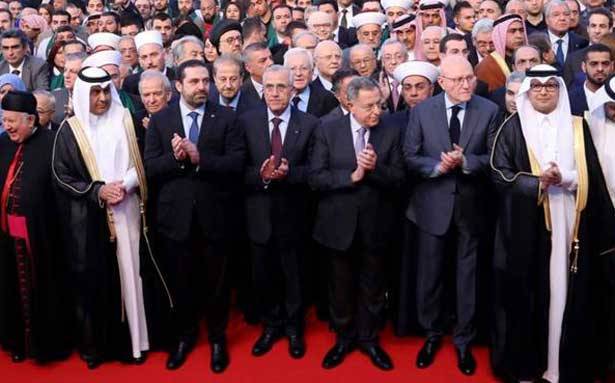 السعوديّة تدعم الحريري وقيادات سنيّة بعدما عاد الى خطها كلياً