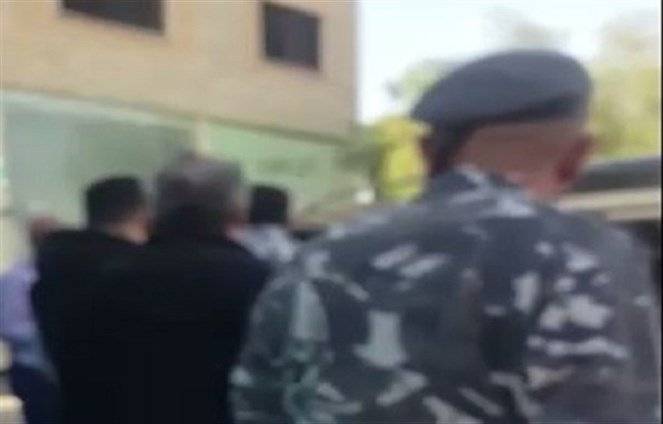 بالفيديو - إعتداء وإشكال بين حزبين في بعقلين!
