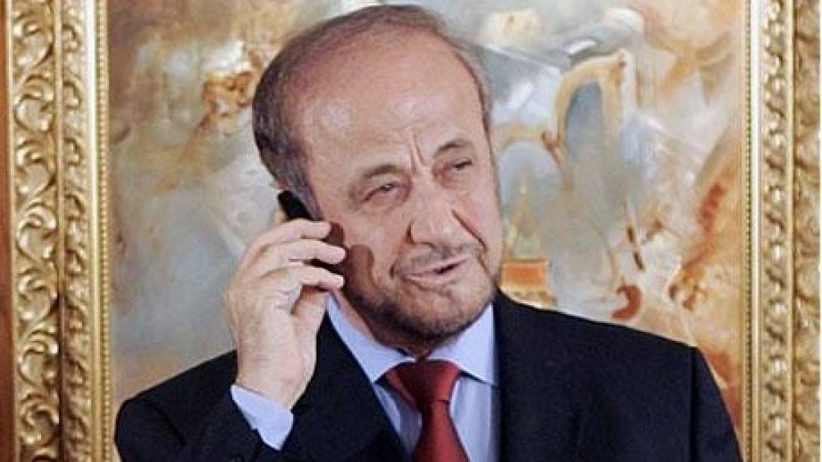 محاكمة رفعت الأسد في فرنسا قريبا بتهم فساد