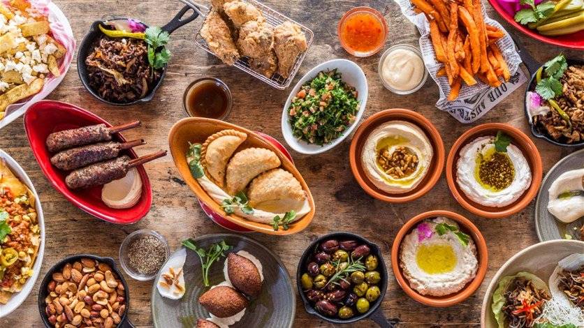 بالصورة – صحن خضار يُثير البلبلة في مطعم لبناني بلندن!