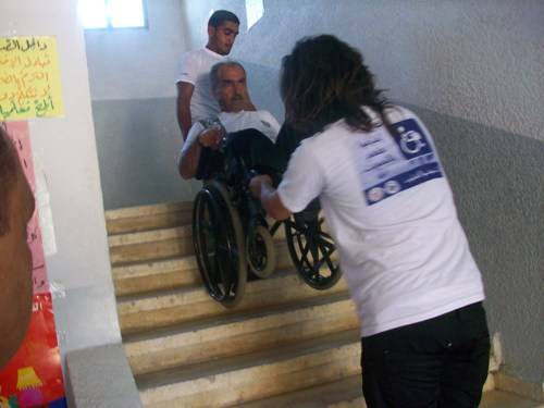 بالفيديو.. كيف يقترع المعوقون في ظلّ القانون الجديد؟