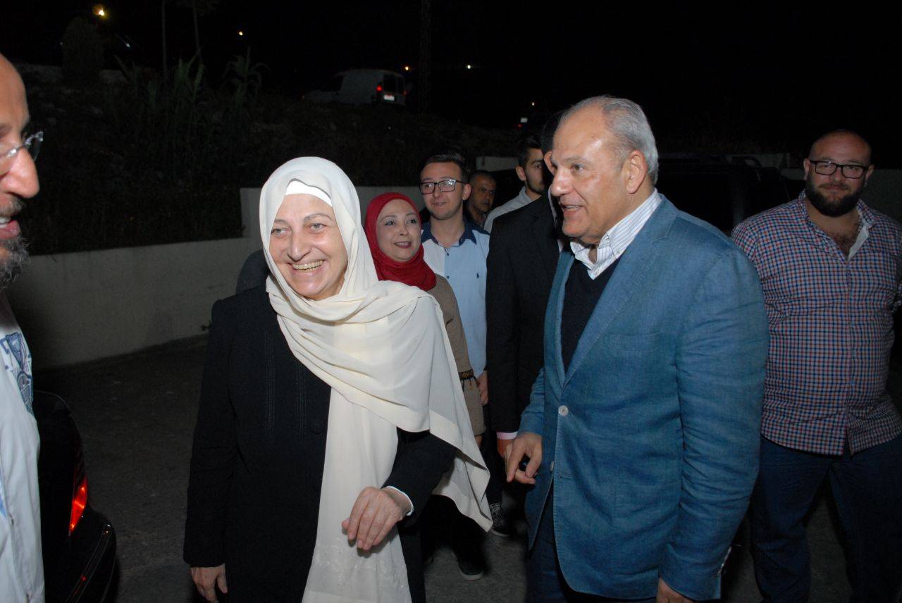 الحريري من صيدا: نسعى لتحقيق طموحات شباب المدينة وحمايتها من مصادرة قرارها