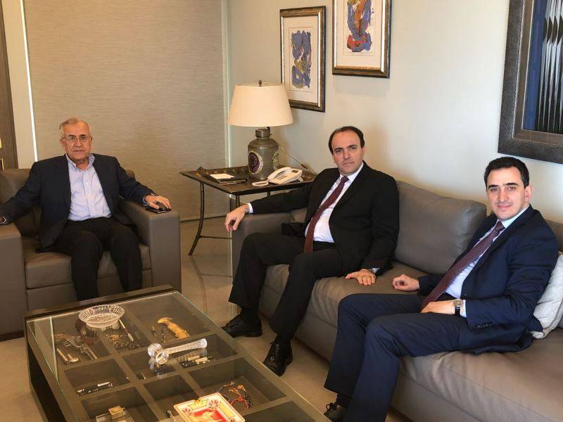 سليمان التقى مرشحين في المتن: سيادة لبنان تحمي الاستقرار والنمو