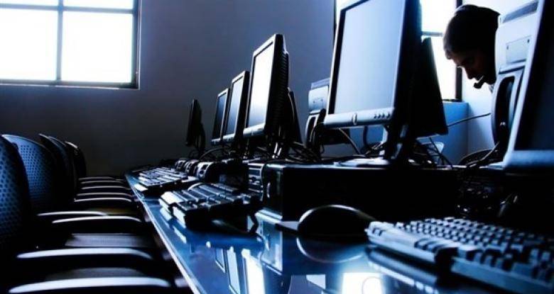 نظام تراسل آلي بين مراكز الشرطة وضحايا الجرائم