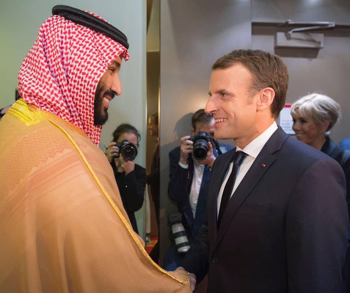 ماكرون سيتوجه الى السعودية "بنهاية العام" لتوقيع عقود