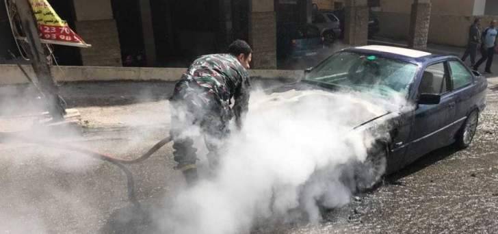 احتراق سيارة في محلة طلعة المحافظ في عبرا شرق صيدا