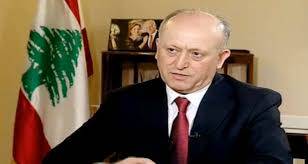 ريفي مغردا: لسحب سفيرنا في دمشق وطرد السفير السوري من لبنان