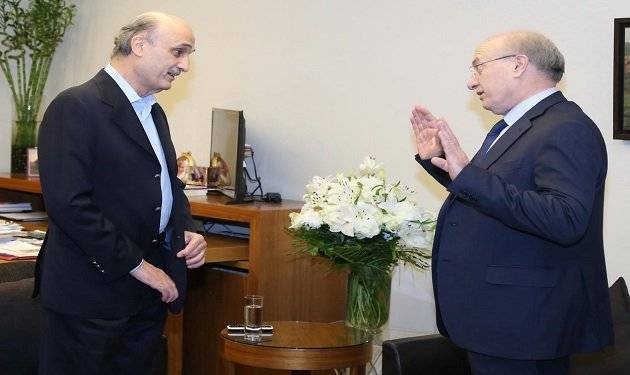 جعجع يلتقي الخوري موفدا من الحريري