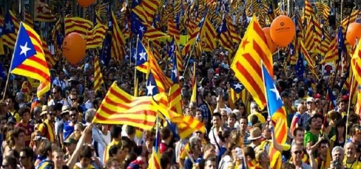 تظاهرة ببرشلونة احتجاجا على استمرار اعتقال 9 انفصاليين كتالونيين