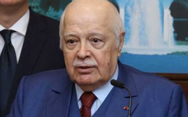 عصام فارس لم يتخل عن مسؤولياته الوطنية في لبنان